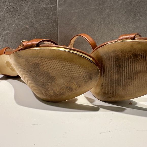 Banana Republic sandals - Picture 6 of 7